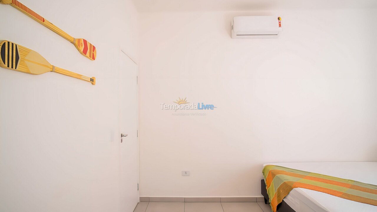 Casa para aluguel de temporada em São Sebastião (Praia da Boracéia)