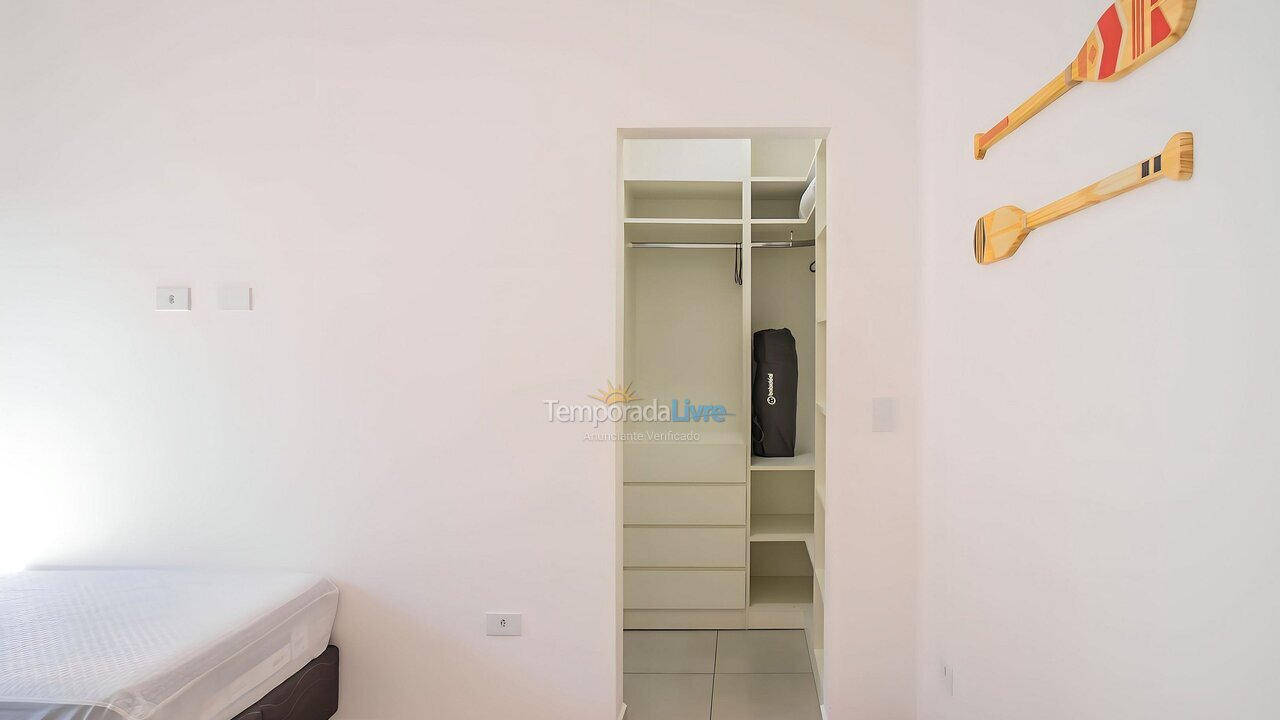 Casa para aluguel de temporada em São Sebastião (Praia da Boracéia)