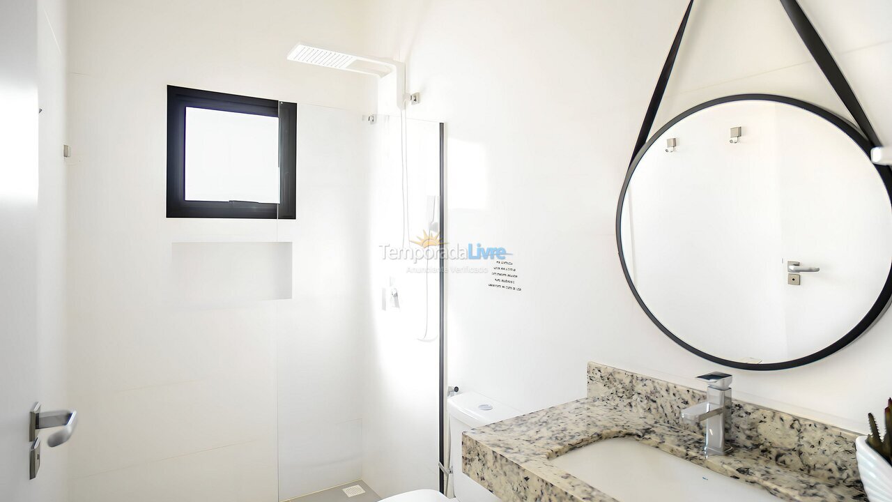 Casa para aluguel de temporada em São Sebastião (Praia da Boracéia)