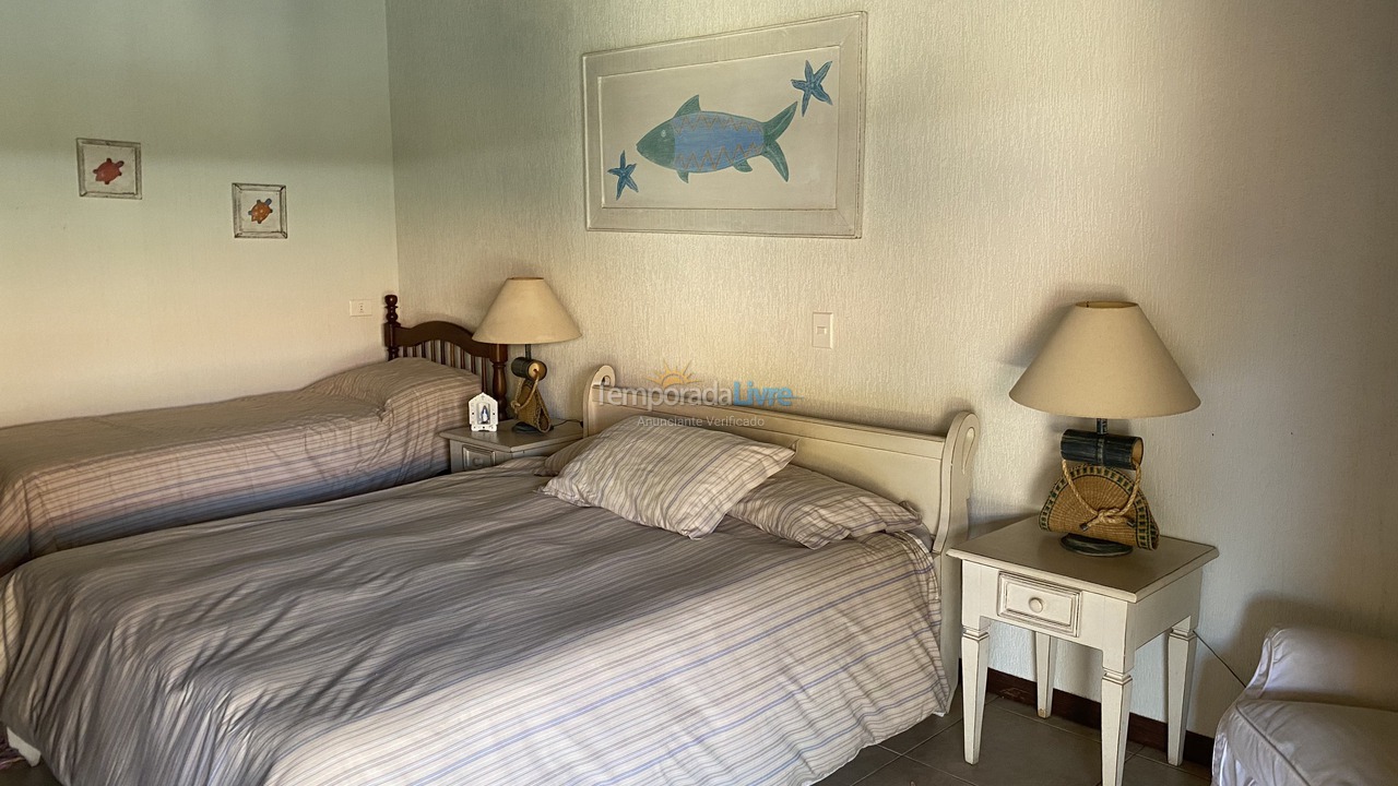 Casa para aluguel de temporada em Bertioga (Condominio Morada da Praia)