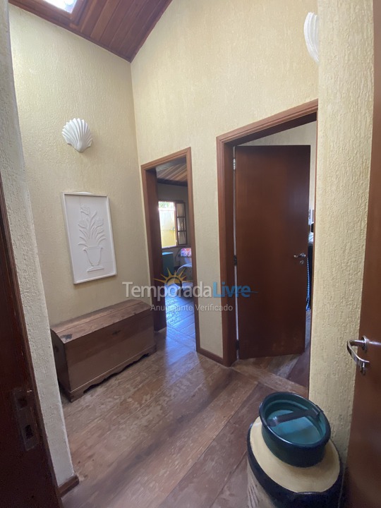 Casa para aluguel de temporada em Bertioga (Condominio Morada da Praia)