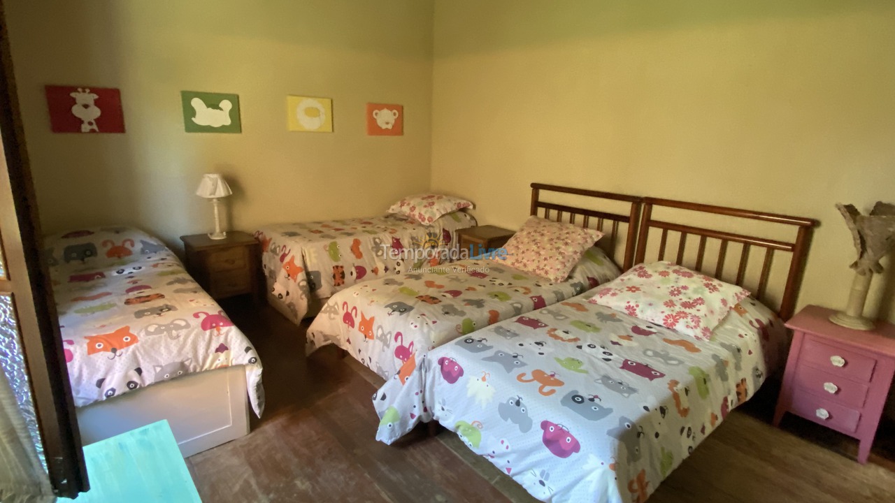 Casa para aluguel de temporada em Bertioga (Condominio Morada da Praia)