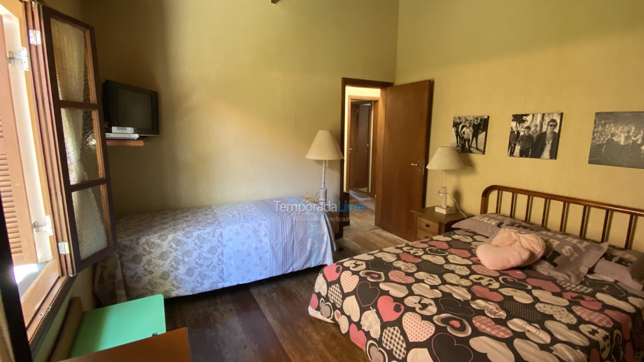 Casa para aluguel de temporada em Bertioga (Condominio Morada da Praia)