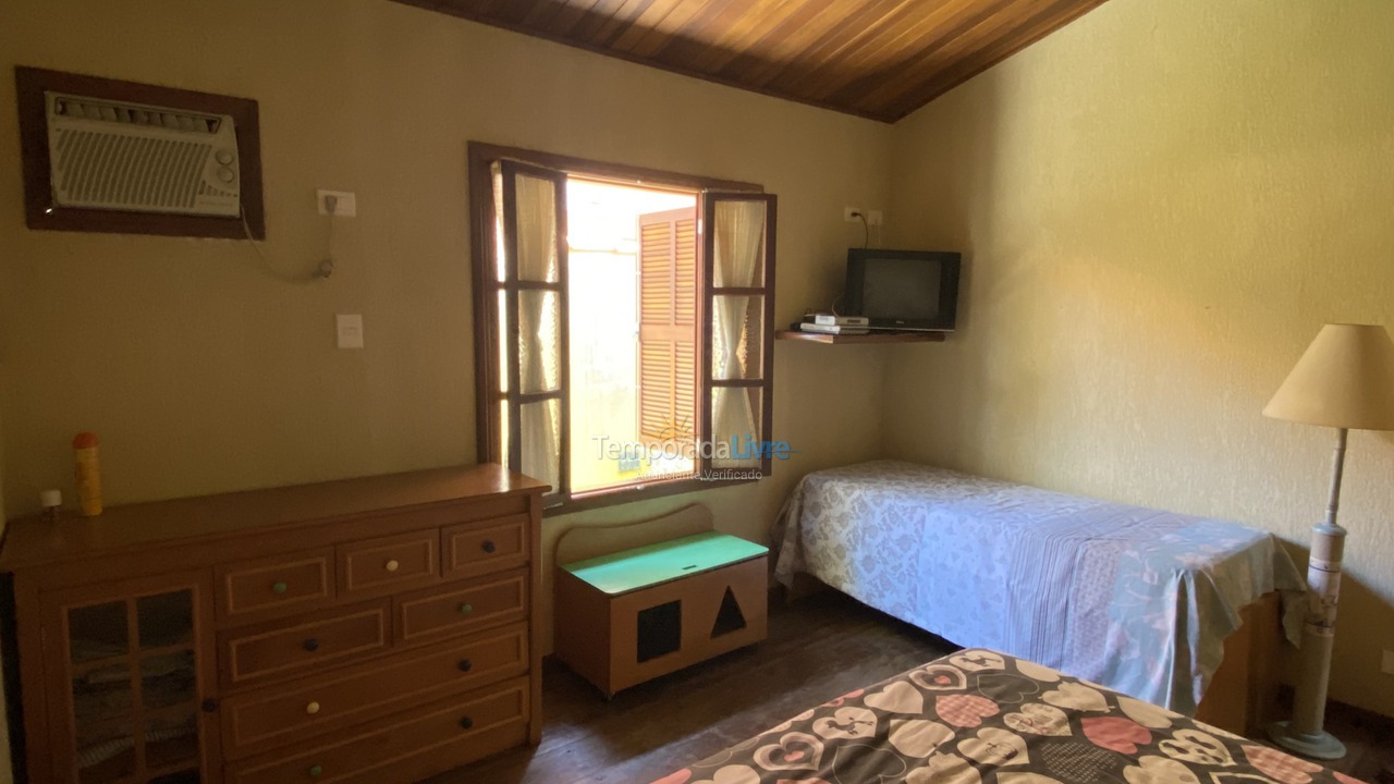 Casa para aluguel de temporada em Bertioga (Condominio Morada da Praia)