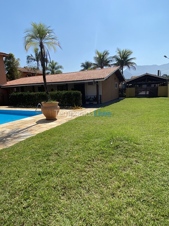 Casa para aluguel de temporada em Bertioga (Condominio Morada da Praia)