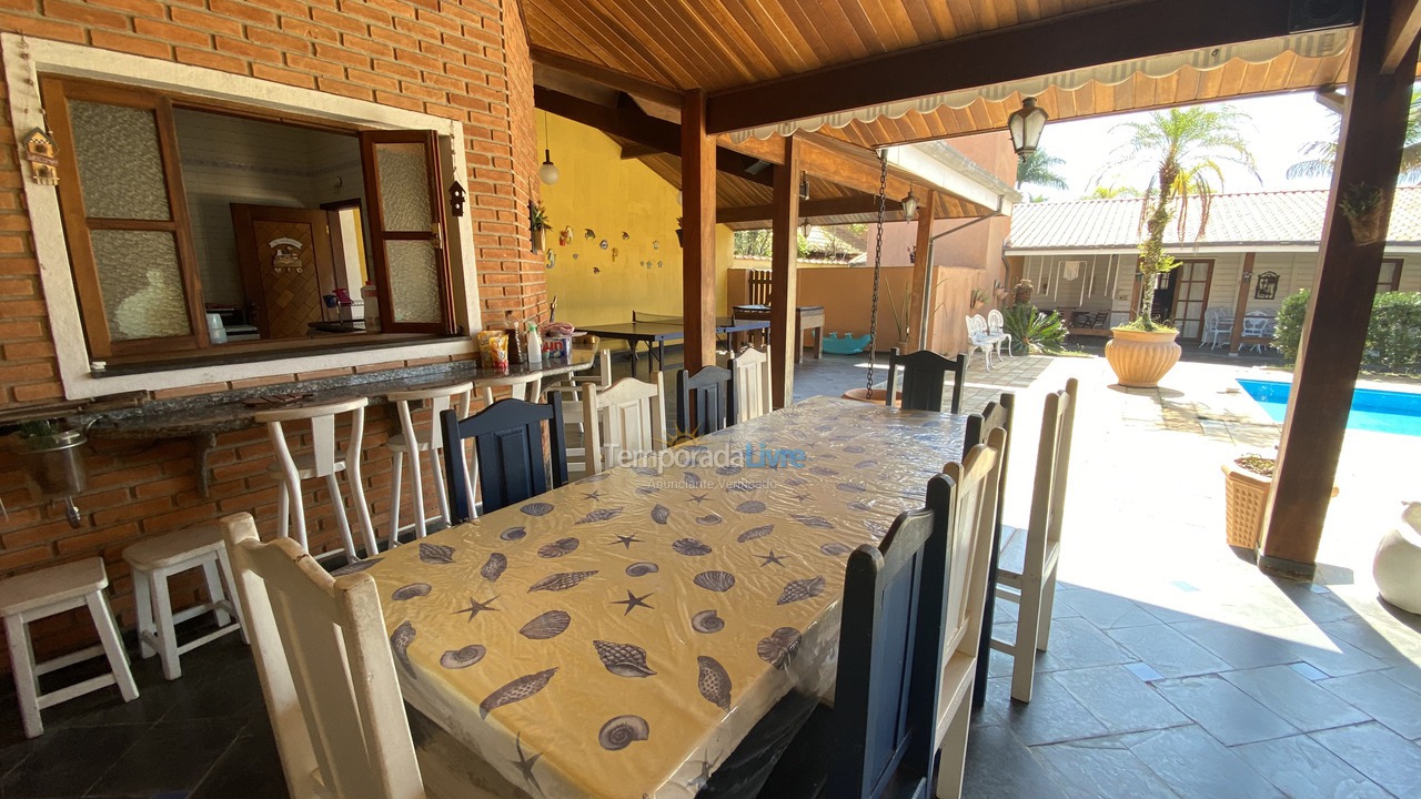 Casa para aluguel de temporada em Bertioga (Condominio Morada da Praia)