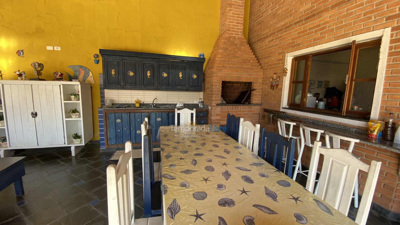 Casa para aluguel de temporada em Bertioga (Condominio Morada da Praia)