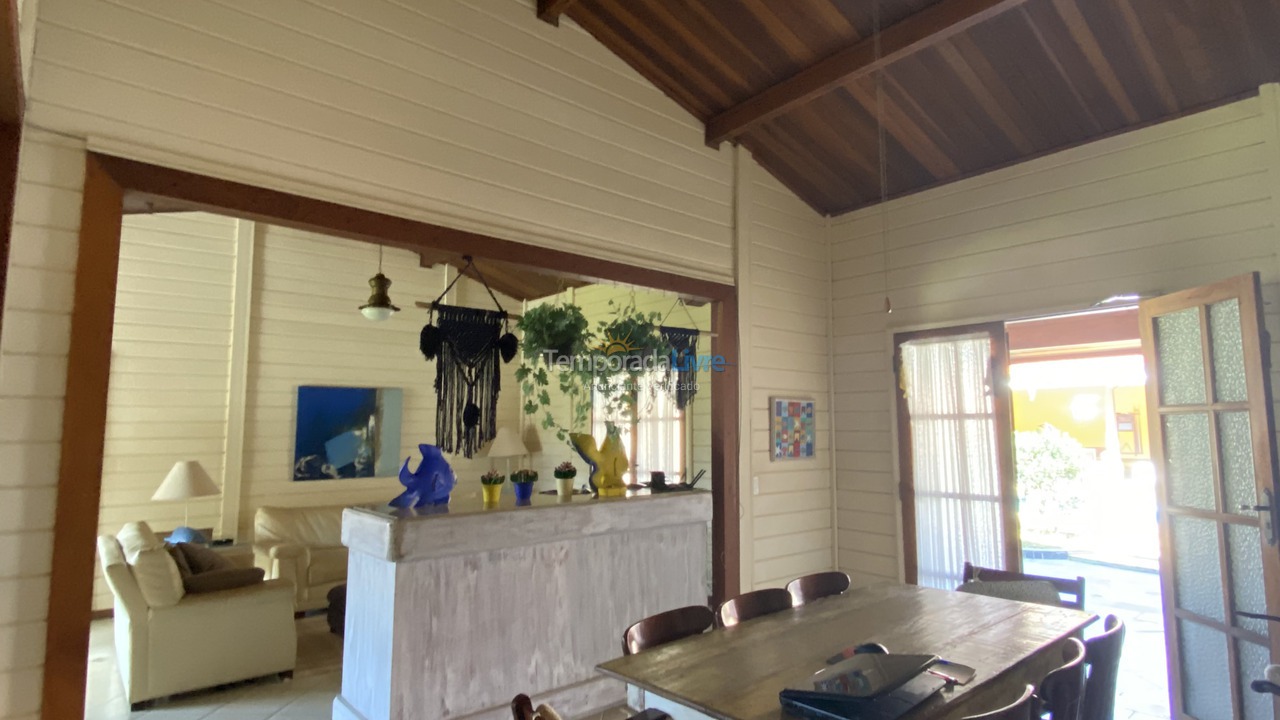 Casa para aluguel de temporada em Bertioga (Condominio Morada da Praia)