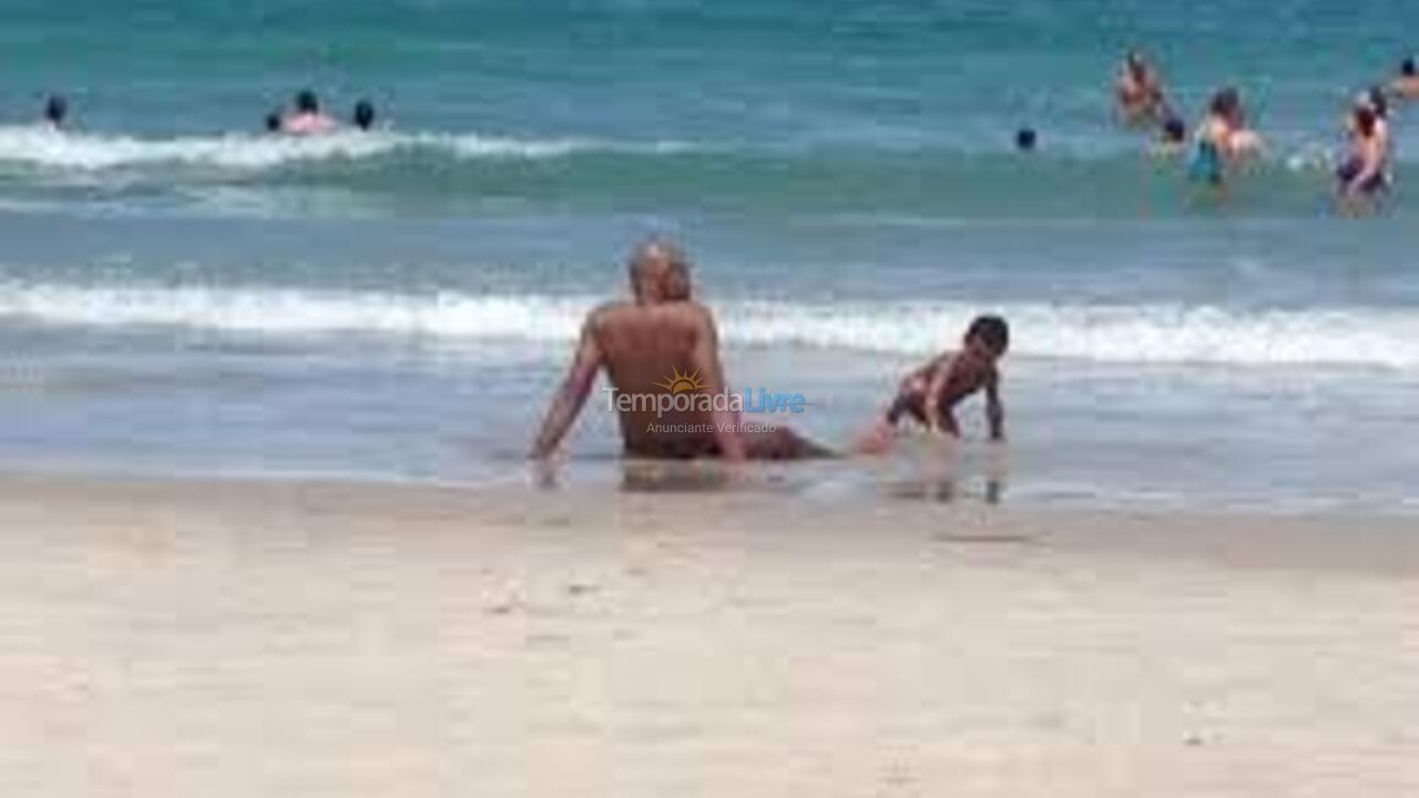 Casa para aluguel de temporada em Bertioga (Condominio Morada da Praia)