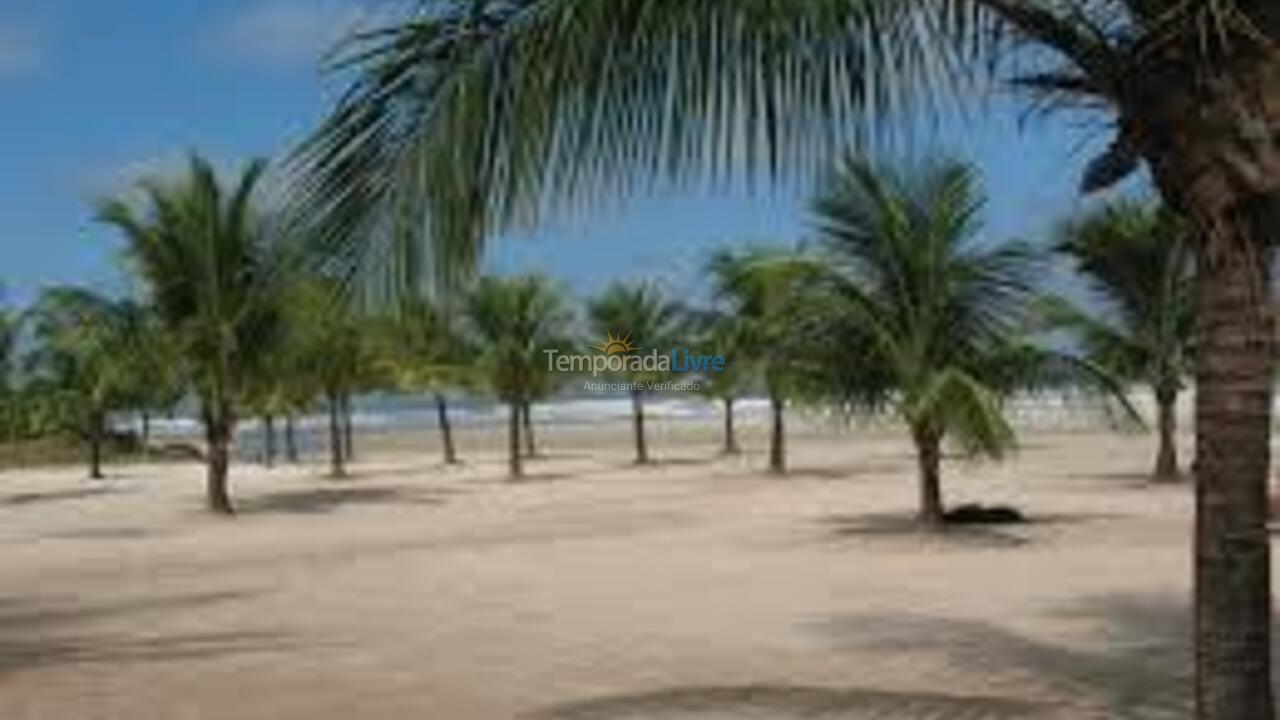 Casa para aluguel de temporada em Bertioga (Condominio Morada da Praia)