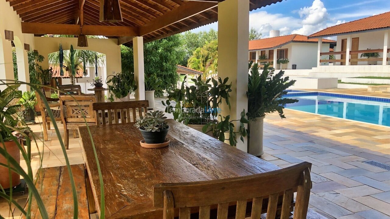 Casa para aluguel de temporada em Quadra (Aleluia Barreiro)