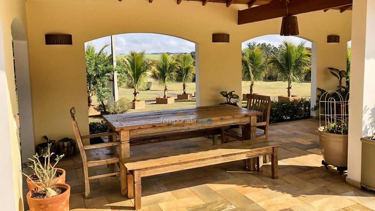 Casa para aluguel de temporada em Quadra (Aleluia Barreiro)