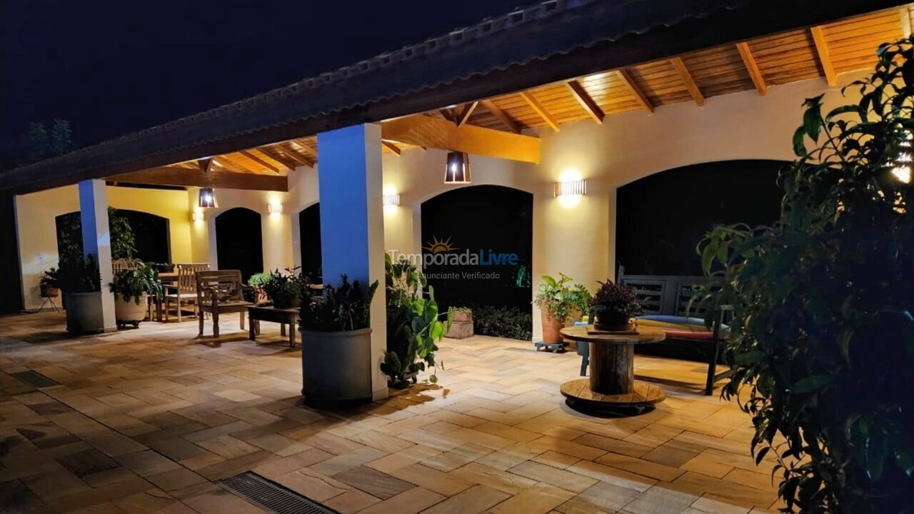 Casa para aluguel de temporada em Quadra (Aleluia Barreiro)