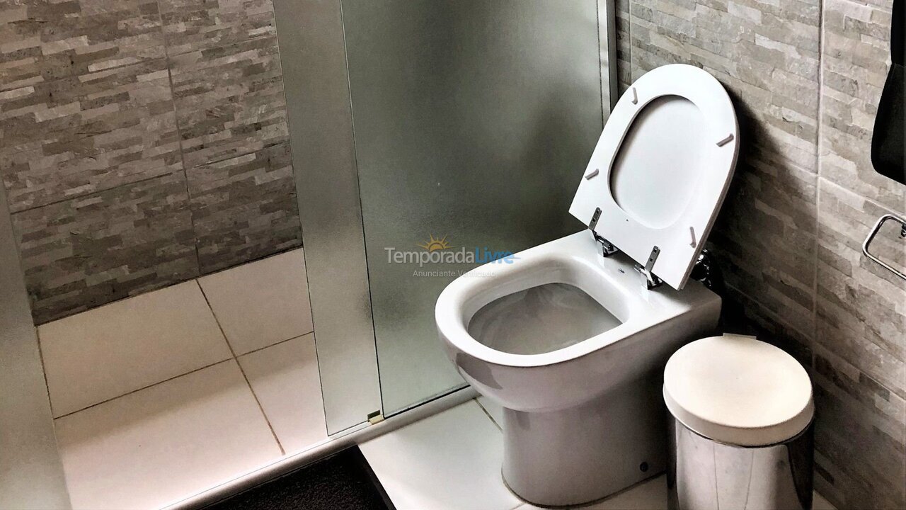 Casa para aluguel de temporada em Quadra (Aleluia Barreiro)