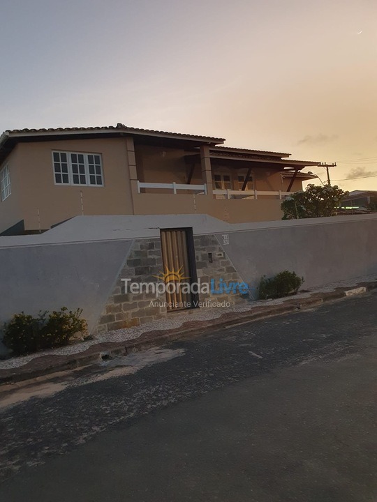 Casa para alquiler de vacaciones em Lauro de Freitas (Vilas do Atlântico Ba)