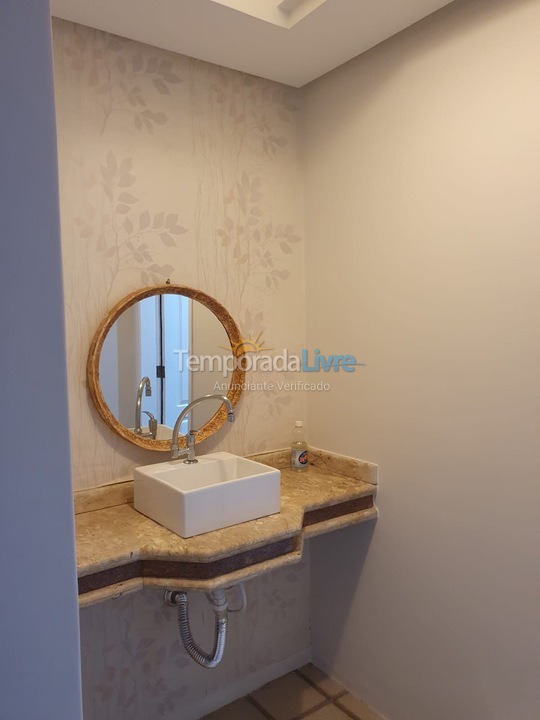 Casa para alquiler de vacaciones em Lauro de Freitas (Vilas do Atlântico Ba)