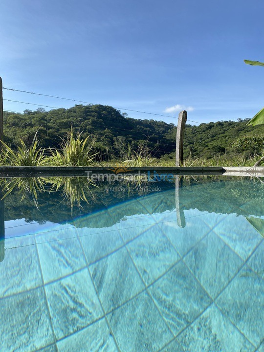 Granja para alquiler de vacaciones em Pedro Leopoldo (Santo Antônio)