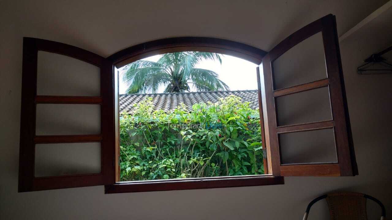 Casa para aluguel de temporada em Ubatuba (Lagoinha)