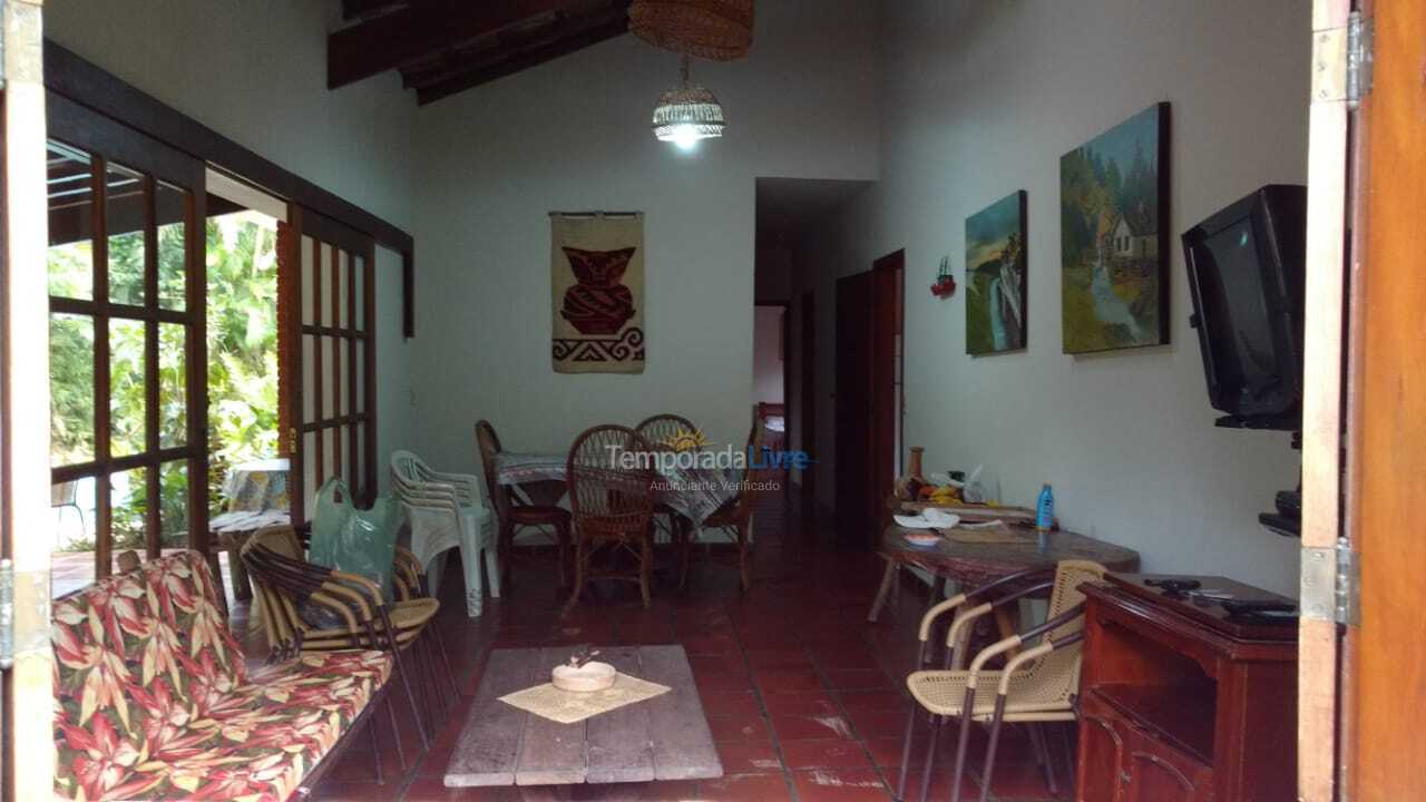 Casa para aluguel de temporada em Ubatuba (Lagoinha)