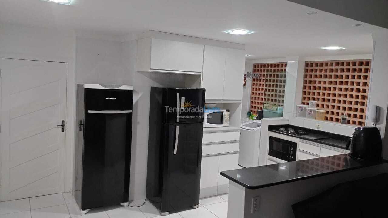 Apartment for vacation rental in Guarujá (Pitangueiras)