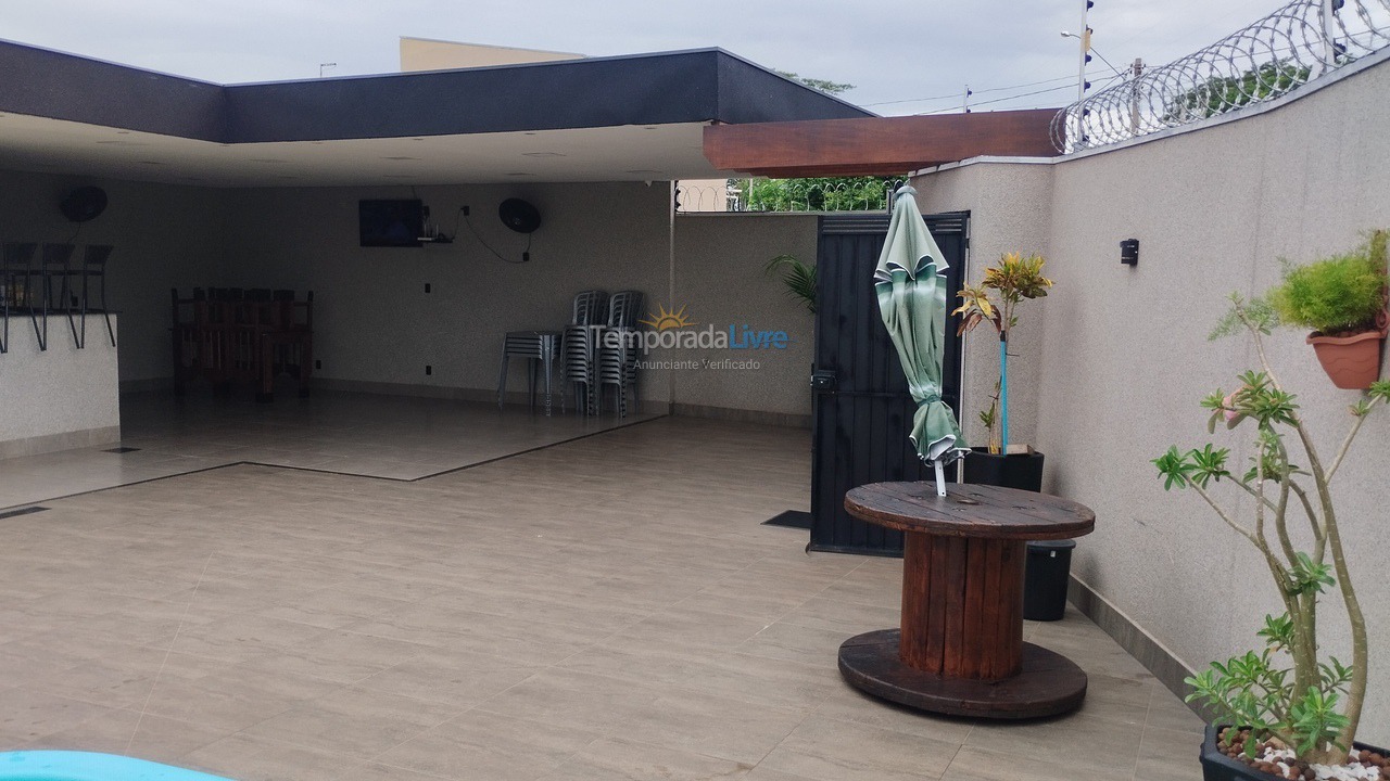 Casa para alquiler de vacaciones em São José do Rio Preto (Seteparque)