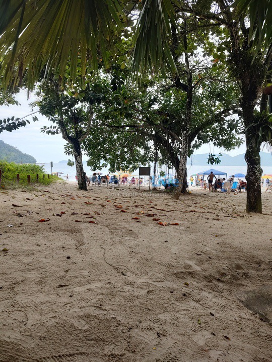 Casa para aluguel de temporada em Ubatuba (Praia do Lázaro)
