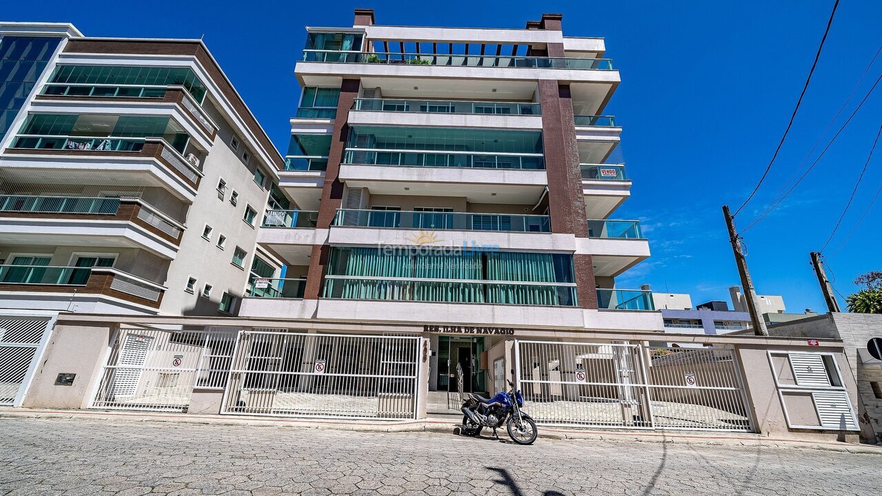 Apartment for vacation rental in Bombinhas (Praia de Bombas)