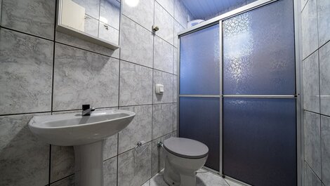 091 - ¡Excelente apartamento de 03 habitaciones en Mariscal!