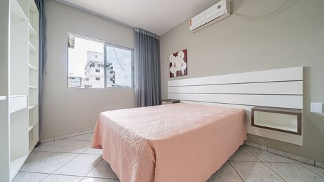 092 - ¡Excelente apartamento de 03 dormitorios en Mariscal!