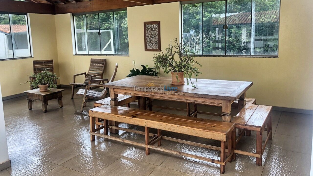 Casa para aluguel de temporada em Quadra (Aleluia Barreiro)