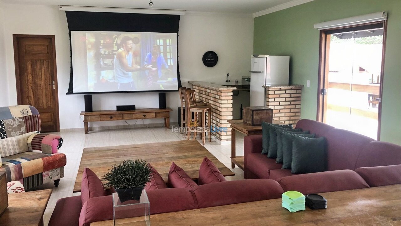 Casa para aluguel de temporada em Quadra (Aleluia Barreiro)