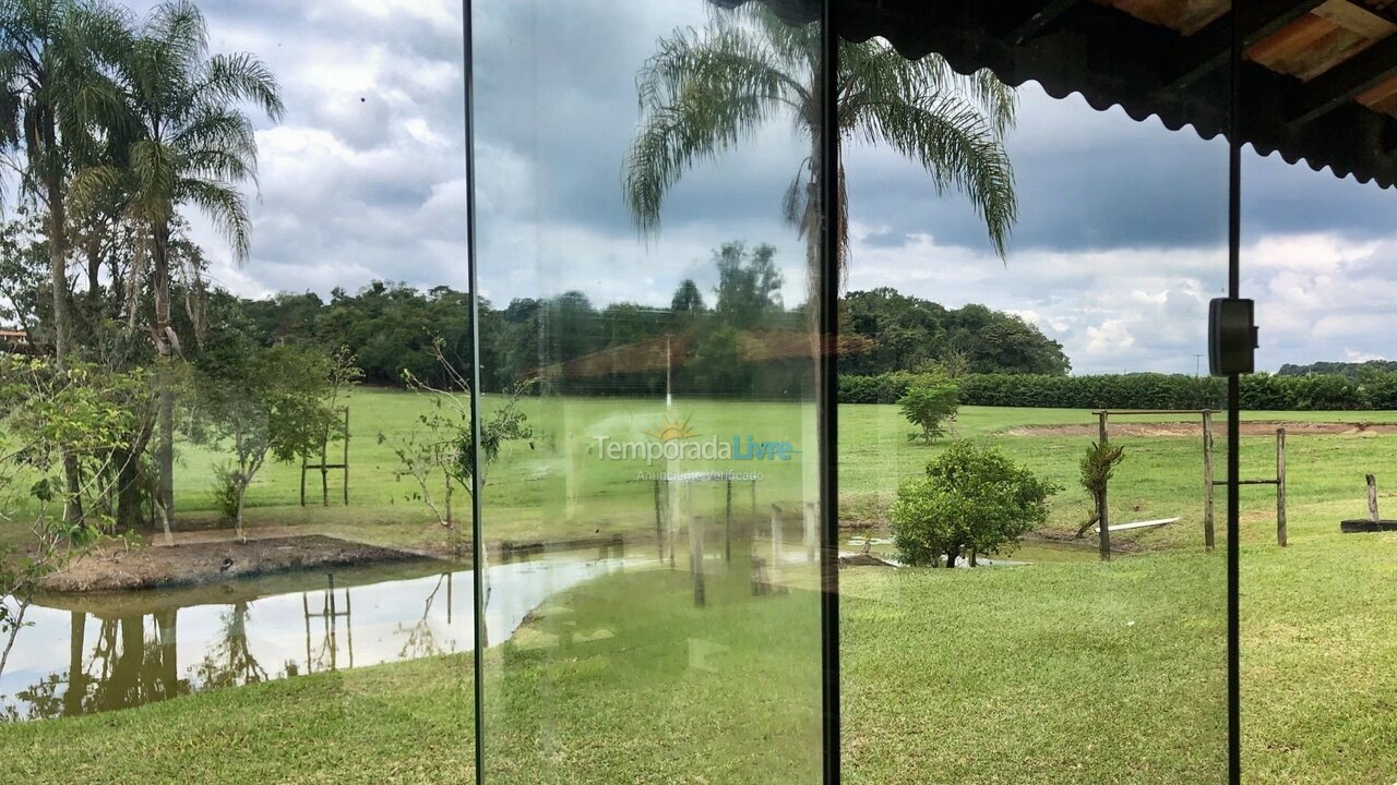 Casa para aluguel de temporada em Quadra (Aleluia Barreiro)
