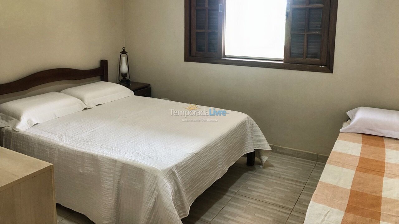 Casa para aluguel de temporada em Quadra (Aleluia Barreiro)