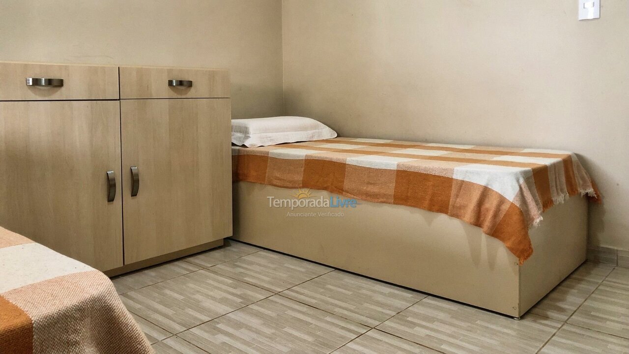 Casa para aluguel de temporada em Quadra (Aleluia Barreiro)