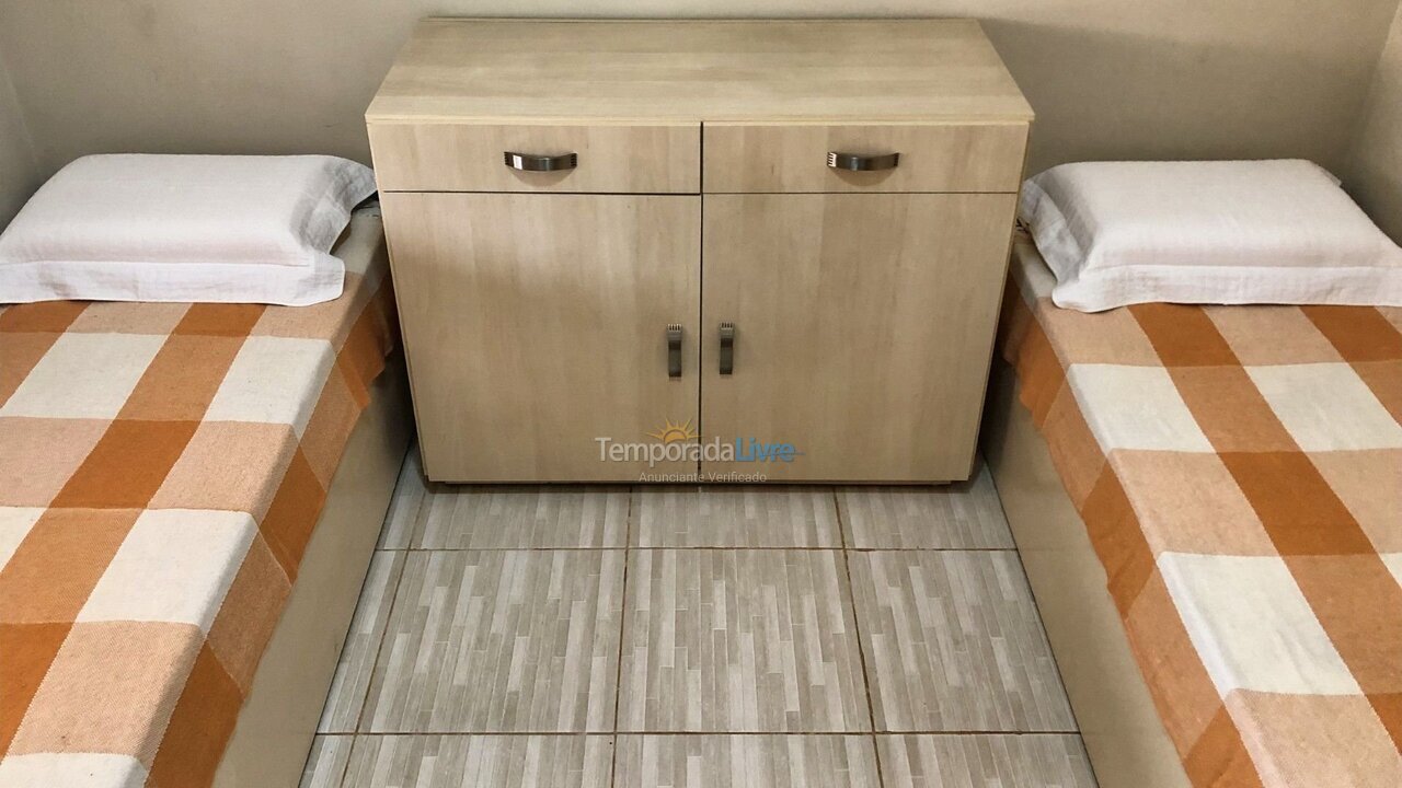 Casa para aluguel de temporada em Quadra (Aleluia Barreiro)