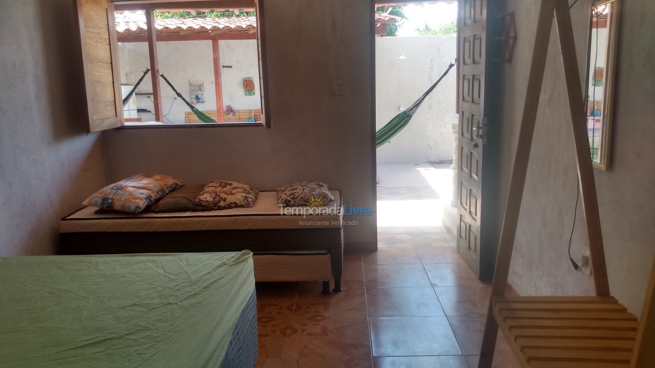 Casa para aluguel de temporada em Marechal Deodoro (Av Girassol N 35 No Loteamento Encontro do Mar Parai do Frances)