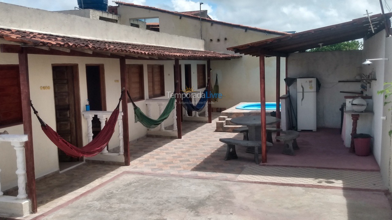 Casa para aluguel de temporada em Marechal Deodoro (Av Girassol N 35 No Loteamento Encontro do Mar Parai do Frances)