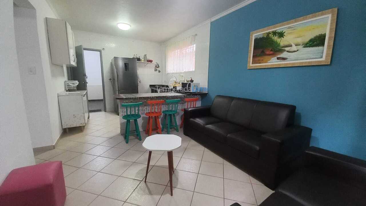 Apartamento para alquiler de vacaciones em Ubatuba (Praia Grande)