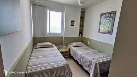 Magnífico piso 2 habitaciones, 2 baños, wifi, zona, garaje, a 3 minutos del paseo marítimo!!!