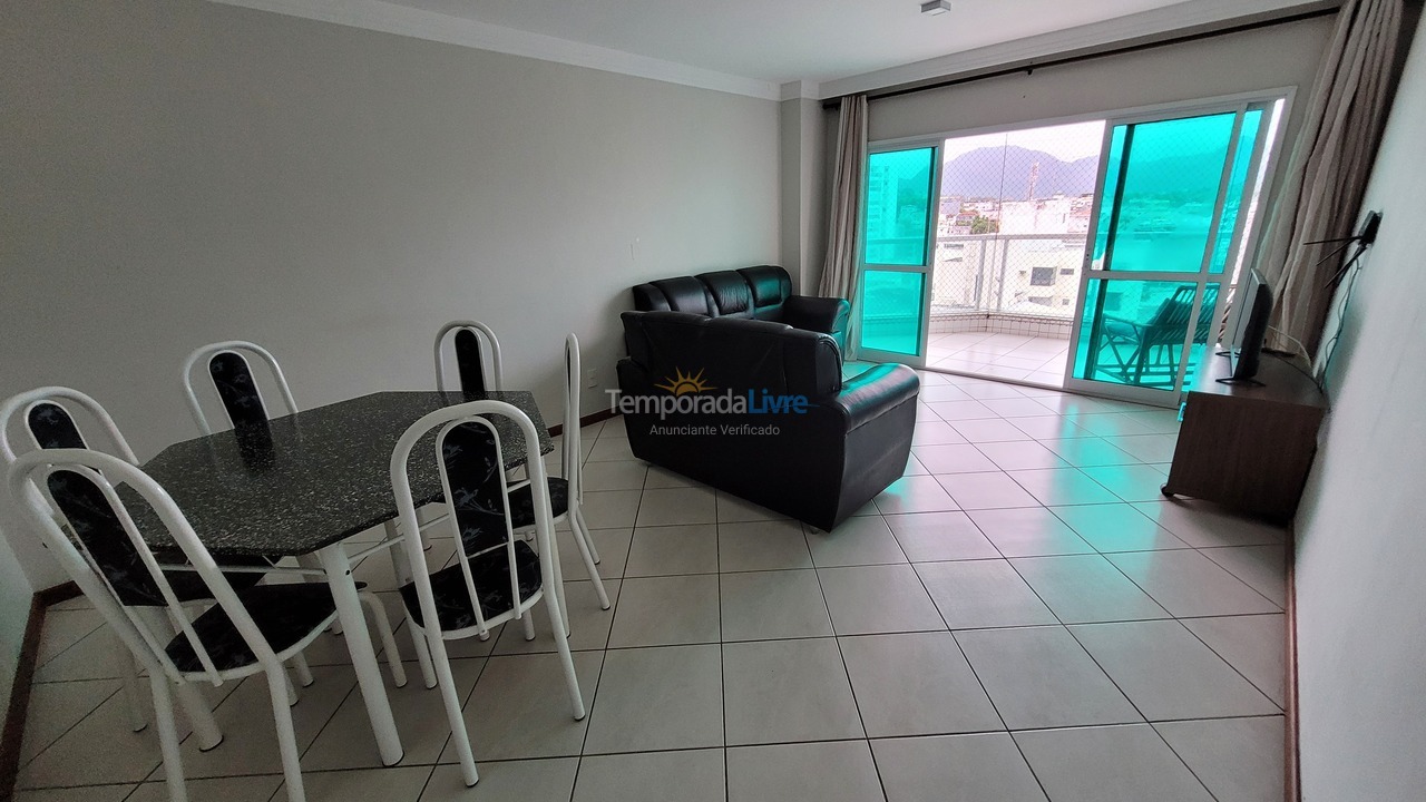 Apartamento para aluguel de temporada em Guarapari (Praia do Morro)