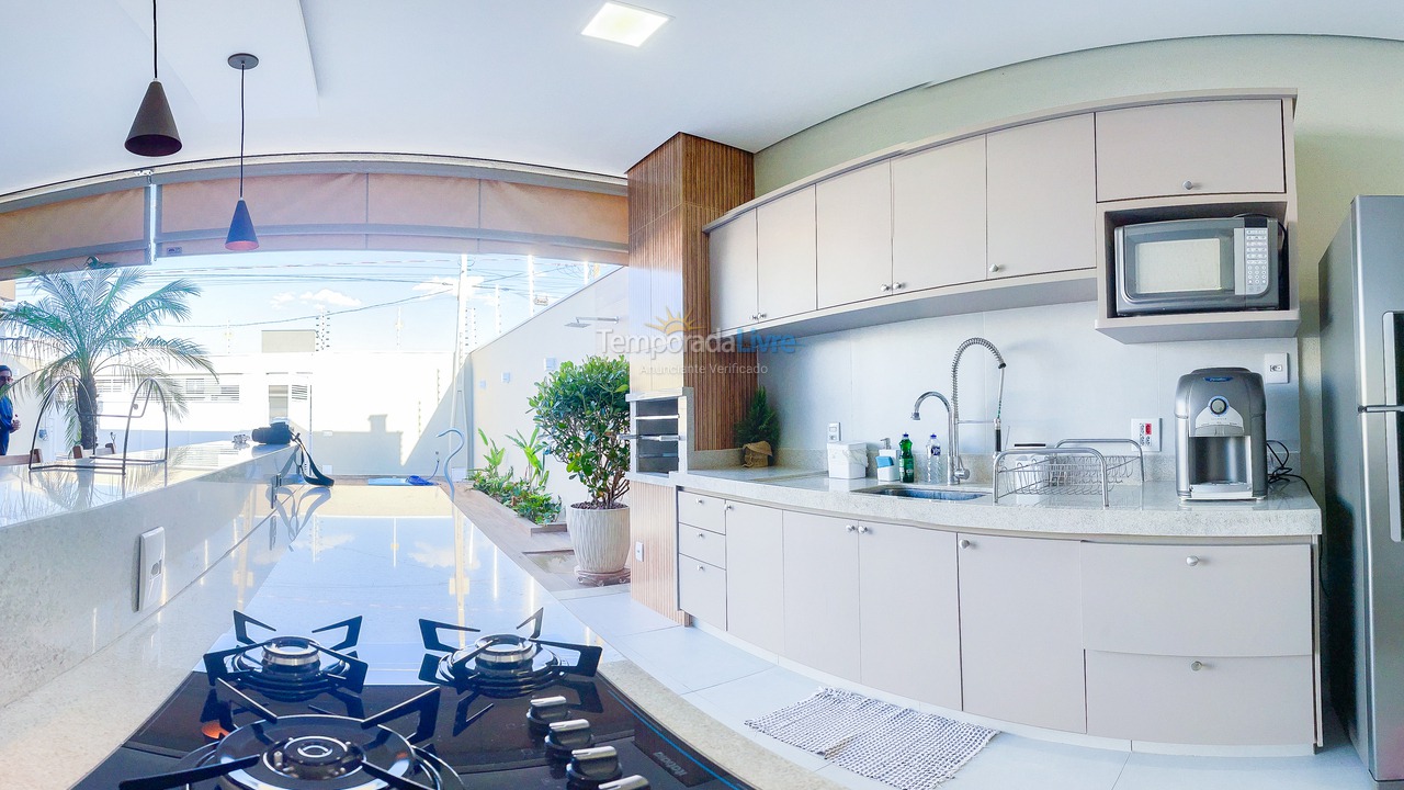 Casa para aluguel de temporada em Olímpia (Thermas Dos Laranjais)