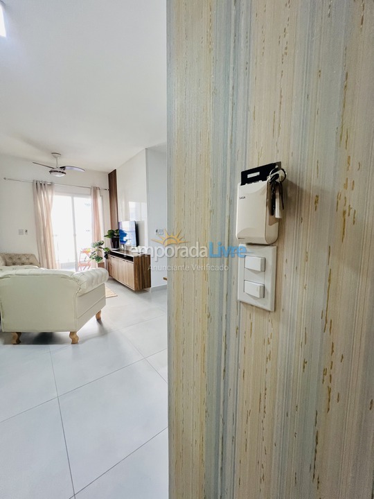 Apartamento para aluguel de temporada em Ubatuba (Praia Grande)