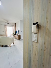 Entrada inteligente: key card para eficiência energética.