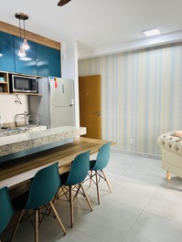 Culinária moderna: cozinha completa, experiência gourmet.