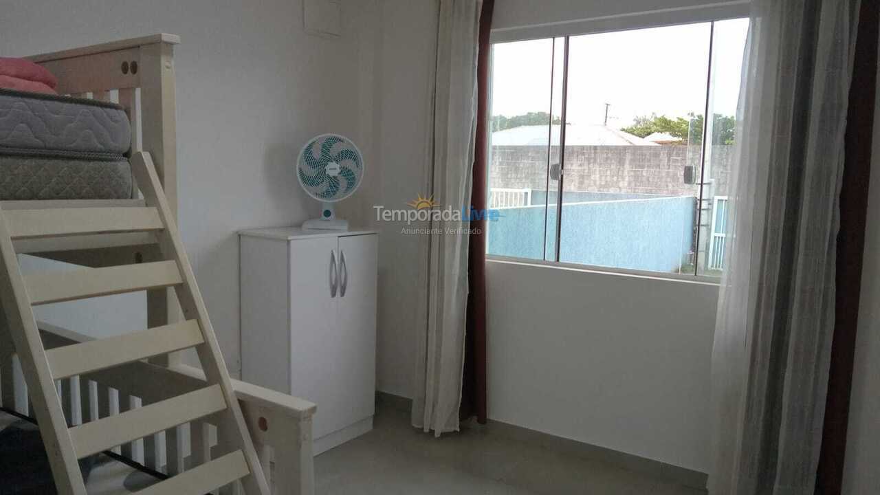 Casa para aluguel de temporada em Matinhos (Balneário Currais)