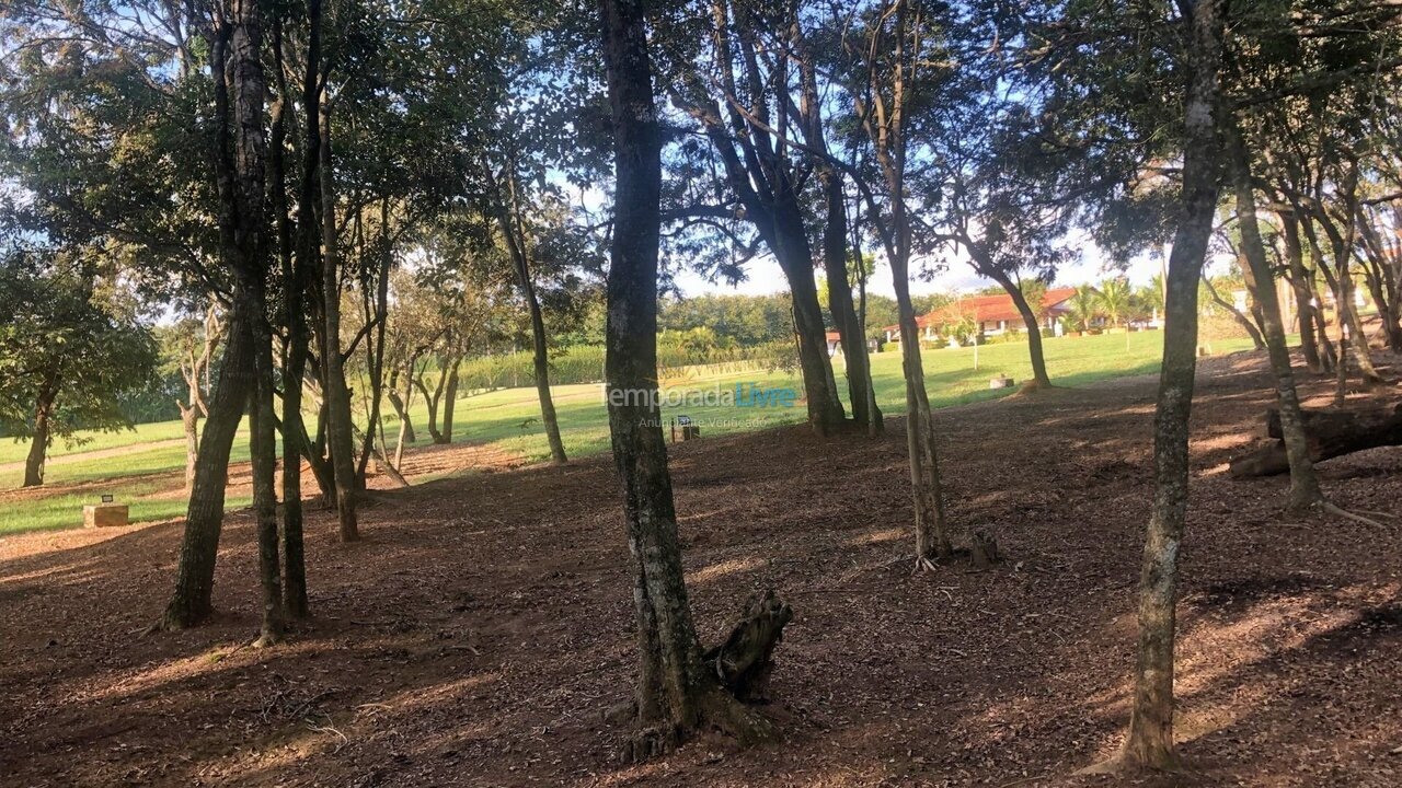 Casa para aluguel de temporada em Quadra (Aleluia Barreiro)