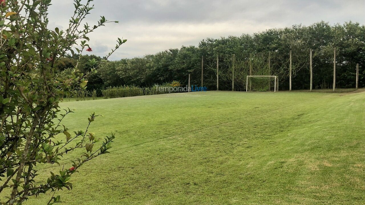 Casa para aluguel de temporada em Quadra (Aleluia Barreiro)