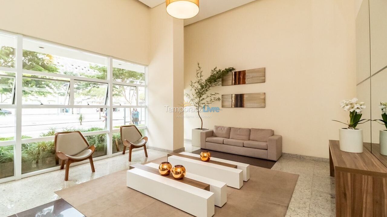 Apartamento para aluguel de temporada em Curitiba (Centro Cívico)