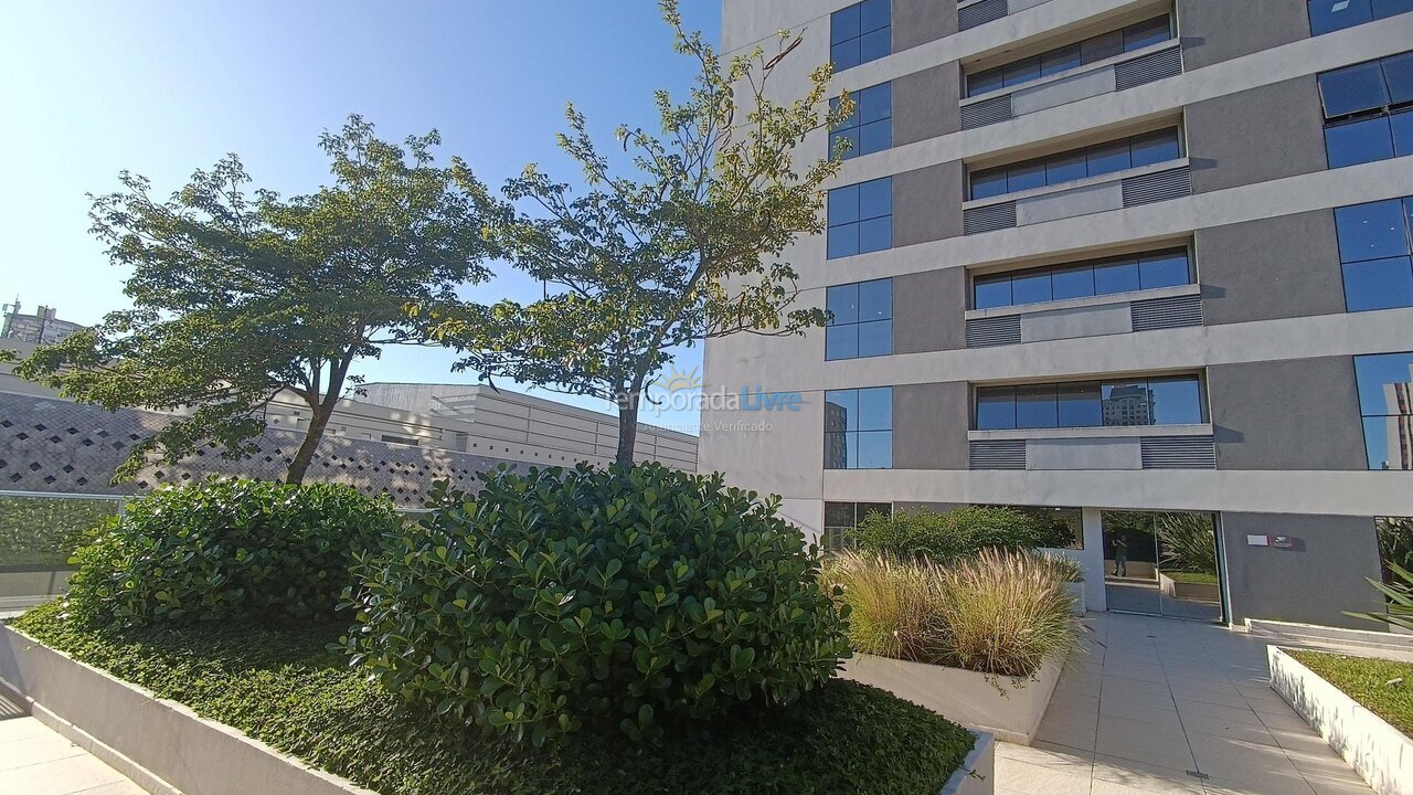 Apartamento para aluguel de temporada em Curitiba (Centro Cívico)