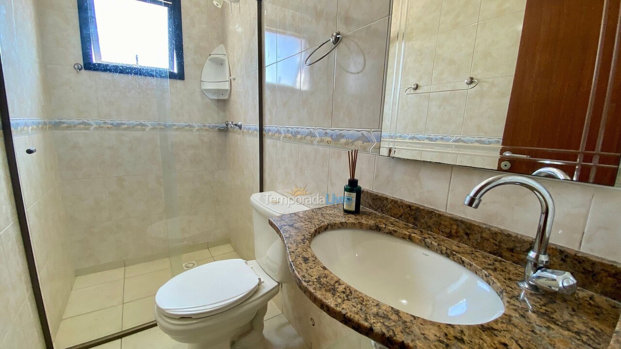 Apartamento para aluguel de temporada em Praia Grande (Praia do Caiçara)